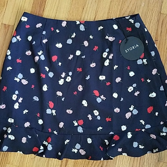 Brand new 2pc skirt set-multiple sizes avail - Picture 5 of 6